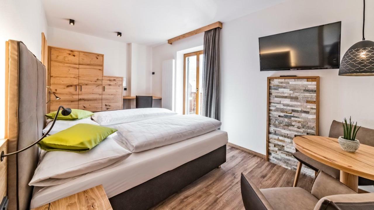 Hotel Garni Sonngart Andrian Ngoại thất bức ảnh