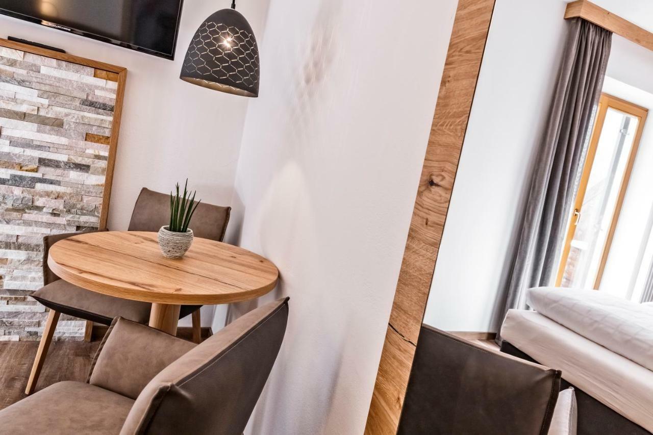Hotel Garni Sonngart Andrian Ngoại thất bức ảnh