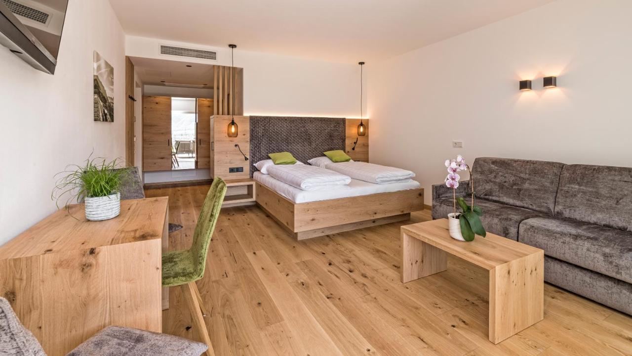 Hotel Garni Sonngart Andrian Ngoại thất bức ảnh